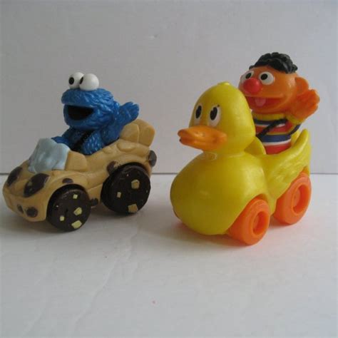 Sesame Street Toys Sesame Street Racers Cars Ernie Cookie Monster Hasbro 22 Lot Of 2