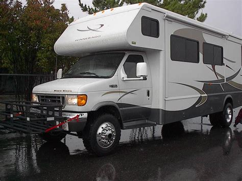 Ford E350 Class C Motorhome