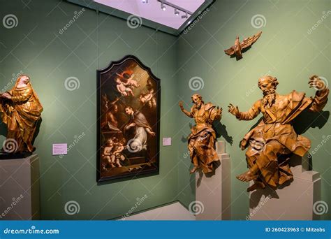 The Museum of Fine Arts in Budapest, Hungary Editorial Stock Photo ...