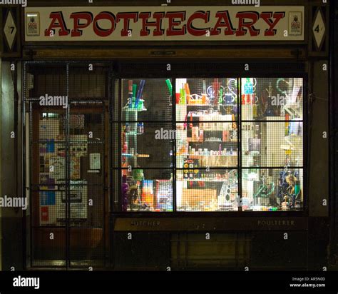 Apothecary hi-res stock photography and images - Alamy
