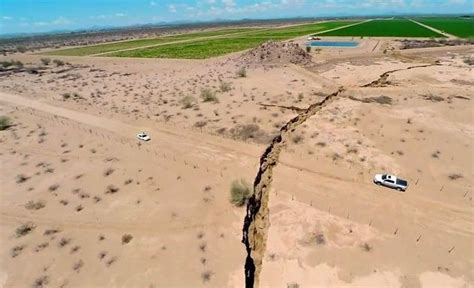 Una Grieta Gigante Aparece De La Nada En M Xico