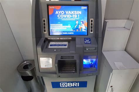 Foto Cara Tarik Tunai Di Atm Bri Tanpa Kartu