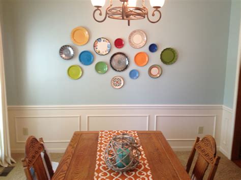 Plate Wall In Dining Room Plate Wall Plates On Wall Wall Ideas Room