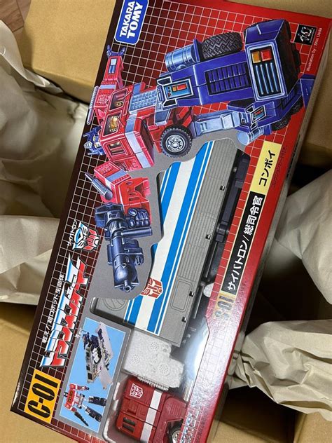 Transformers Missing Link C 01 Optimus Prime Convoy Exclusive