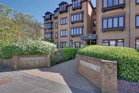 Parkstone Road, Poole Park, Poole - Athertons estate agents