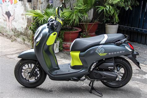 Giá xe máy Honda Scoopy mới nhất tháng 05 2023