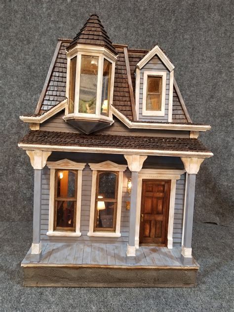 Greggs Miniature Imaginations: Little Old Blue Victorian House