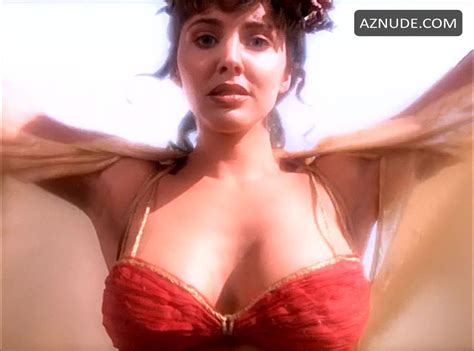 BOBBIE PHILLIPS Nude AZNude