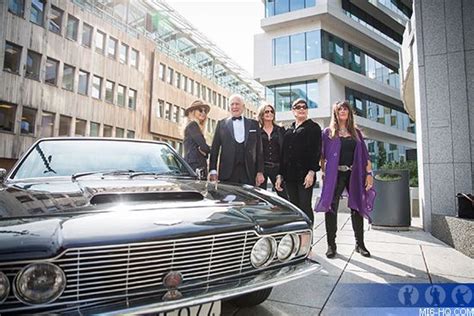 James Bond George Lazenby With Aston Martins 1969 Dbs Aston Martin