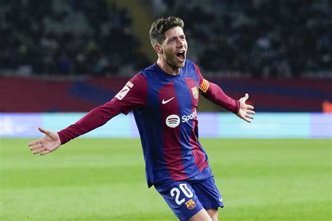 Barcelona Captain Sergi Roberto Suffers Injury Setback Football España