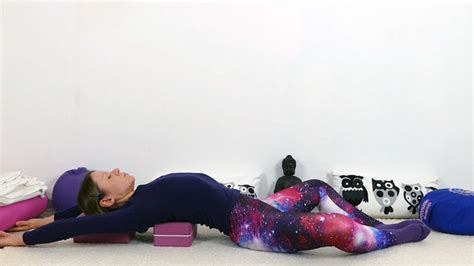 Yin Yoga für Schultern und oberen Rücken Yoga mit Martina