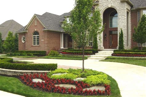 16 Really Amazing Landscape Ideas To Beautify Your Front Yard