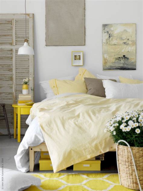 Marvelous 45 Incredible Yellow Aesthetic Bedroom Decorating Ideas