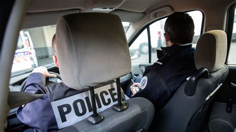 Poitiers sans permis alcoolisé il grille plusieurs feux rouges pour