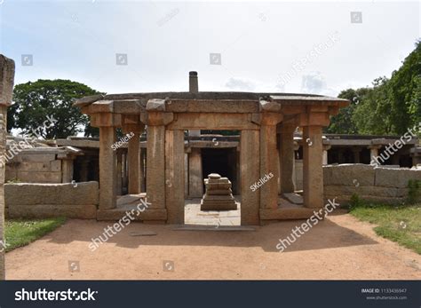 Hampi Shiva Temple Ruins Shiva Temple Stock Photo 1133436947 | Shutterstock