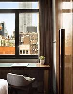 Grayson Hotel In The Unbound Collection By Hyatt New York United