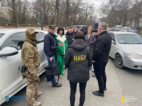 Суддю з Одеси викрито на гарячому НАБУ офіційний вебсайт