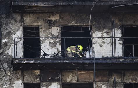 Video Suben A Diez Los Muertos En Incendio De Valencia Y Sigue La