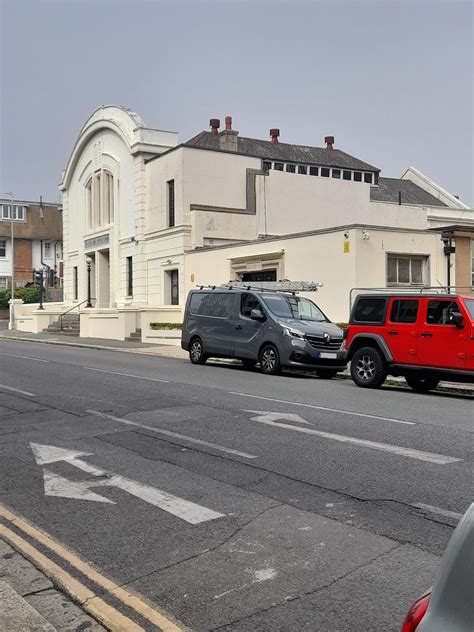 Jcr Uk Photographs Of Hove Synagogue Kent England