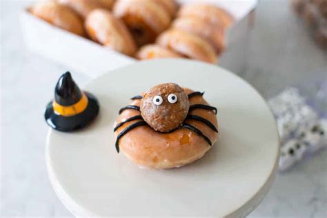 10 Diy Halloween Donut Ideas Peanut Blossom