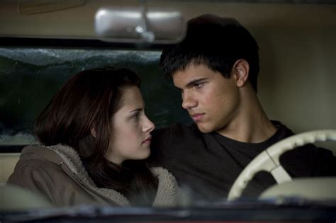 Movie Review The Twilight Saga New Moon