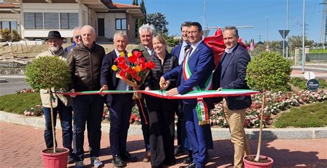 A Bussolengo Inaugurata La Nuova Rotonda All Incrocio Di Via Pastrengo