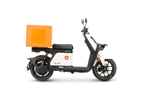 Yade Y1S Elektrische Bezorgscooter Motorsport Klazienaveen