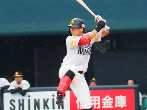 写真 ドラフト最下位指名、23歳の“圧倒的野球小僧”ソフトバンク・仲田慶介は支配下登録を勝ち取れるか 文春オンライン