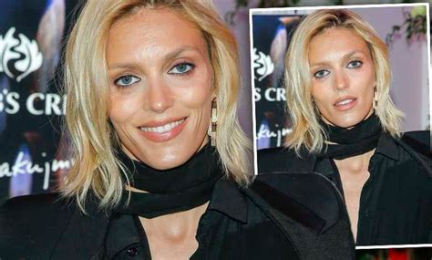 Seksowna Anja Rubik Bryluje Na Gali Superbohaterki Wysokich Obcas W