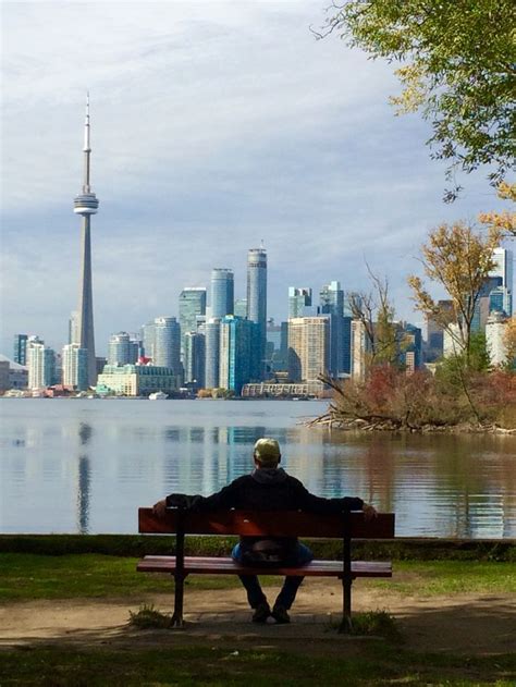 Enjoying Toronto's skyline | Toronto skyline, Skyline, New york skyline