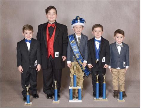 Toombs Central Elementary School Holds Annual Beauty Pageant – The Advance News