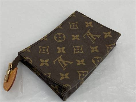 【やや傷や汚れあり】louis Vuitton ルイヴィトン モノグラム ポッシュ・トワレ M47546 864th ポーチ