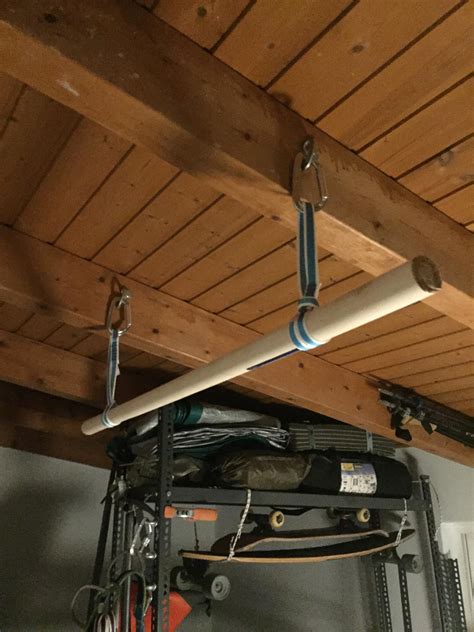 The Minimalist Pull Up Bar Made Myself A Diy Pull Up Bar Using 2