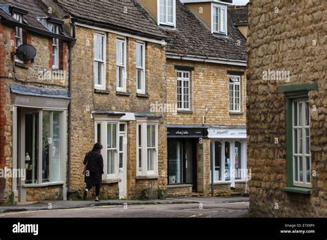 Charlbury hi-res stock photography and images - Alamy