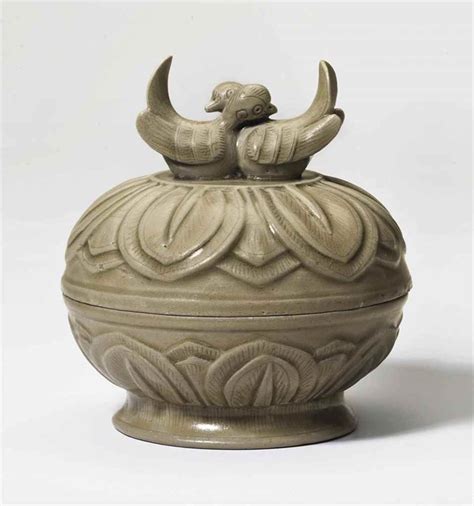 Song-dynasty ceramics — made in China, adored in Japan | Christie's