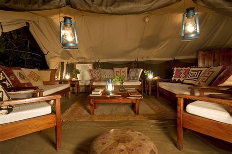 Offbeat Mara Camp Chui Tours