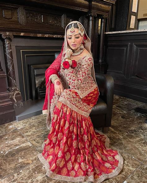 Red Traditional Pakistani Bridal Garara With Golden Embroidery