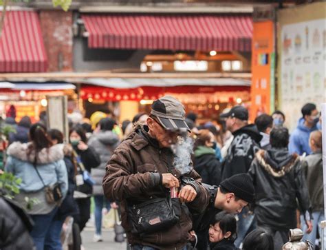 「菸味比年味重」迪化年貨大街擬禁菸 生活新聞 生活 聯合新聞網