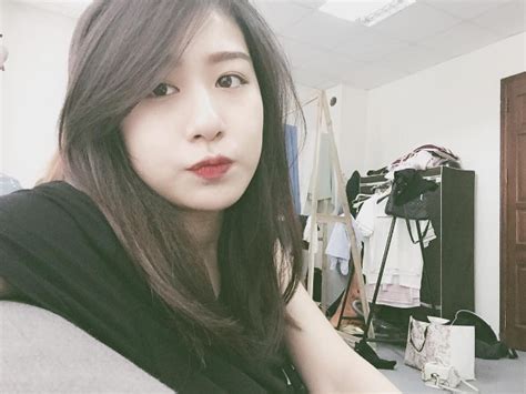 3 gái một con trông mòn con mắt mới đây của giới hot girl Việt