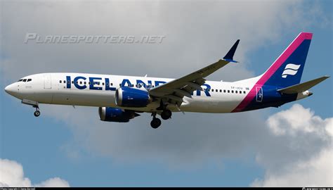 TF ICU Icelandair Boeing 737 8 MAX Photo By Demo Borstell ID 1286074