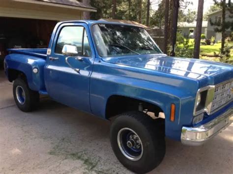 chevrolet stepside  sale  technical specifications