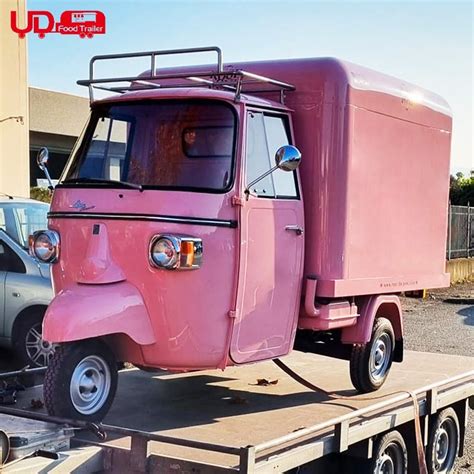 Ud 3 Wheeler Fast Food Food Van Diner Truck Piaggio Ape Tricycle Car