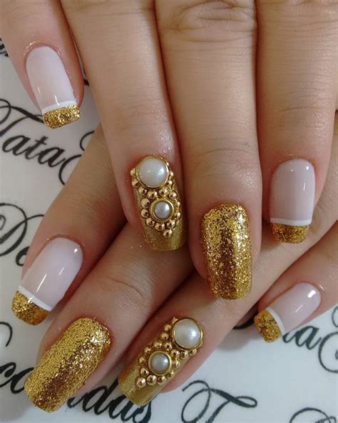 Unhas Decoradas Com Glitter 2021 → Tendências E Dicas