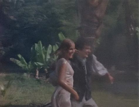 Naked Véronique Jannot in Paul et Virginie