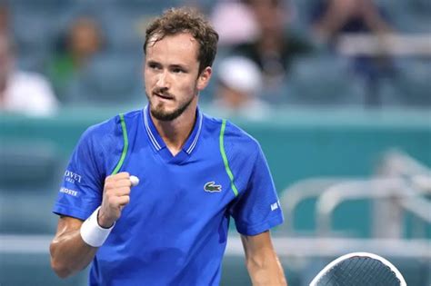 Atp Miami Daniil Medvedev Se Qualifie Pour Le E Tour Avec Facilit