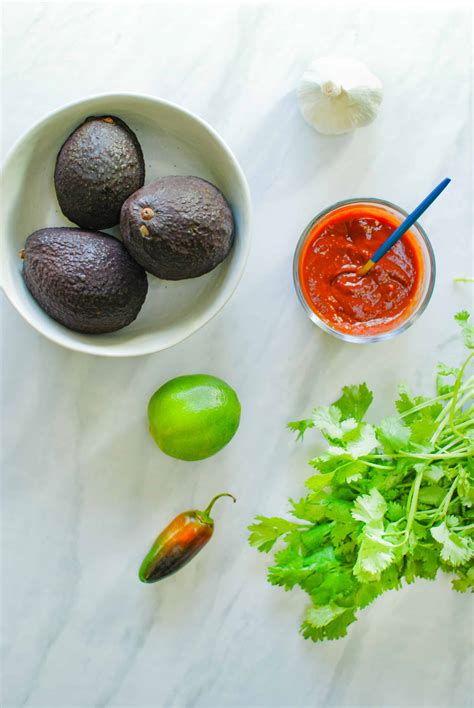 ingredients-for-guacamole