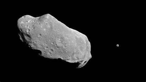 8 Epic Photos Of Asteroids Seen Up Close