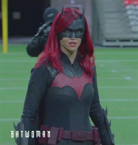 Batwoman Special Preview For The Final Episode Of Season 1 And More Maskripper Org