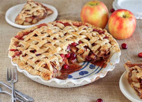 Cranberry Apple Pie Recipe How To Make Classic Cranberry Apple Pie