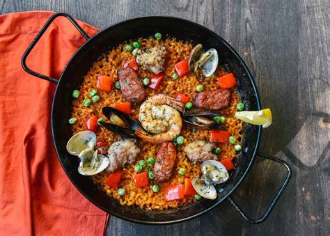 restaurants  authentic  tasty paella  manila booky
